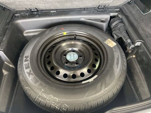 Used 2023 Jeep Grand Cherokee Summit image 16