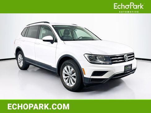 Used 2018 Volkswagen Tiguan SE w/ Panoramic Sunroof Package AWD/4WD image 1