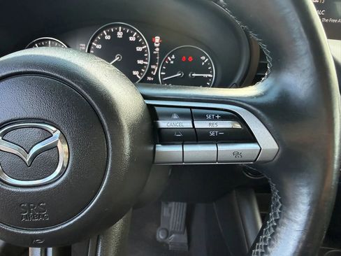 Used 2021 MAZDA MAZDA3 s FWD image 28