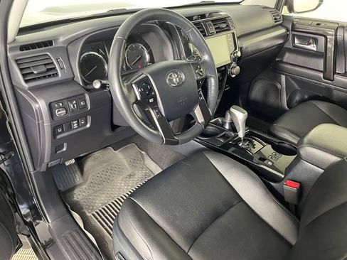 Used 2023 Toyota 4Runner TRD Off-Road Premium w/ Off Road Premium Plus Package AWD/4WD image 3