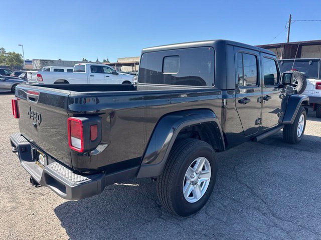 Used 2022 Jeep Gladiator Sport AWD/4WD image 5