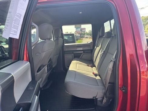 Used 2019 Ford F150 XLT w/ Equipment Group 302A Luxury AWD/4WD image 33