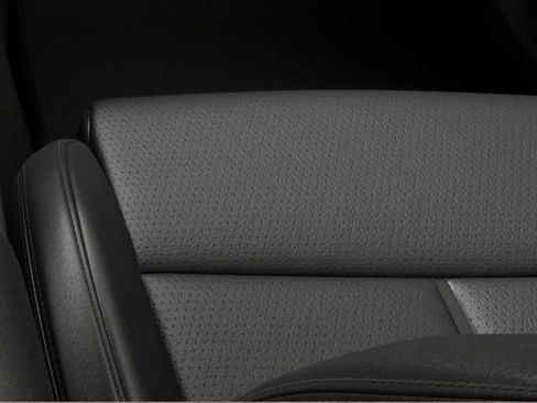 Used 2025 Genesis G70 2.5T RWD image 16