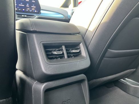 New 2026 Chevrolet Equinox EV LT image 22