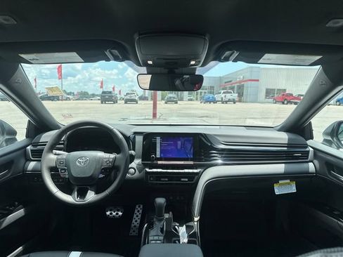 New 2026 Toyota Camry SE FWD image 9