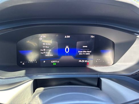 Certified 2023 Volkswagen Taos SE FWD image 18