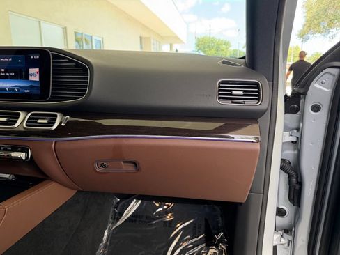 Used 2026 Mercedes-Benz GLE 350 4MATIC image 25