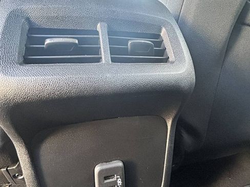 Used 2022 Chevrolet Equinox LS w/ LS Convenience Package FWD image 45