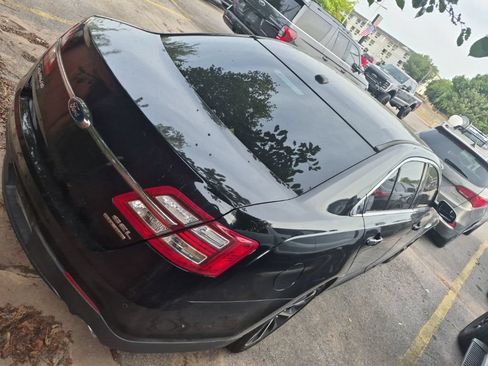Used 2016 Ford Taurus SEL w/ Equipment Group 201A FWD image 12