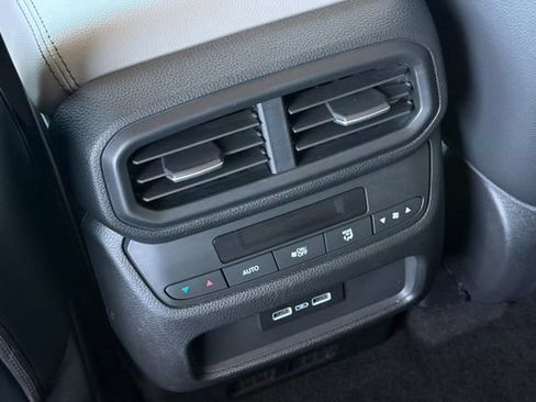 Certified 2023 Honda Pilot EX-L image 16
