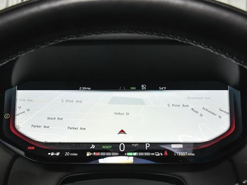 Used 2025 Land Rover Range Rover SE image 47