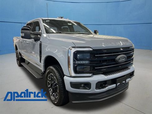 New 2026 Ford F250 Platinum AWD/4WD image 1