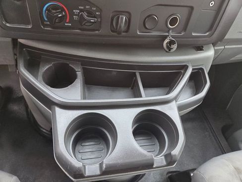 Used 2018 Ford E-350 and Econoline 350 Super Duty w/ Power Windows & Locks Group RWD image 27