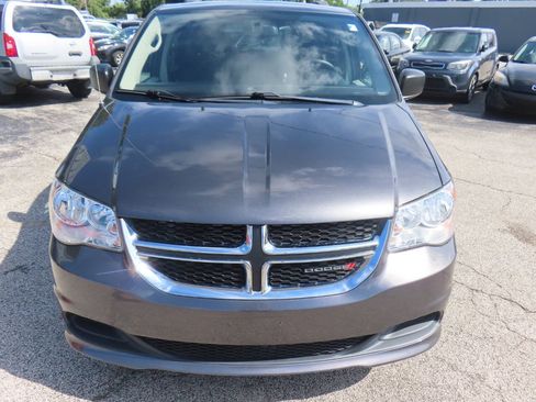 Used 2016 Dodge Grand Caravan SXT w/ Quick Order Package 29G SXT FWD image 32