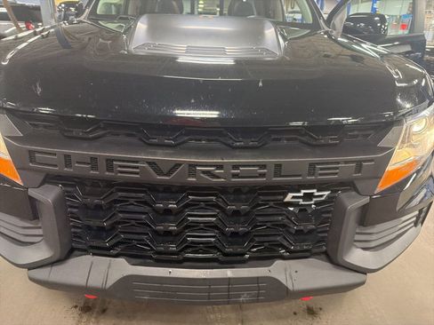 Used 2022 Chevrolet Colorado ZR2 w/ ZR2 Midnight Special Edition image 31