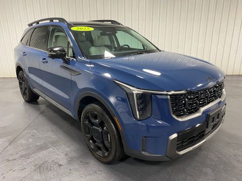 Used 2025 Kia Sorento SX image 22