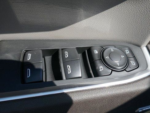 New 2026 Chevrolet Silverado 1500 LTZ w/ LTZ Premium Package image 17