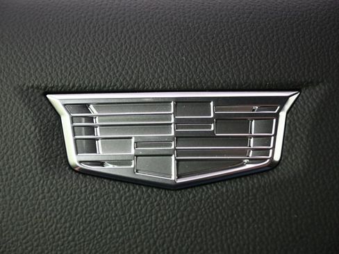 New 2026 Cadillac Vistiq Sport w/ LPO, Floor Liner Package image 35