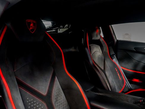 Used 2022 Lamborghini Aventador LP 780-4 Ultimae image 37