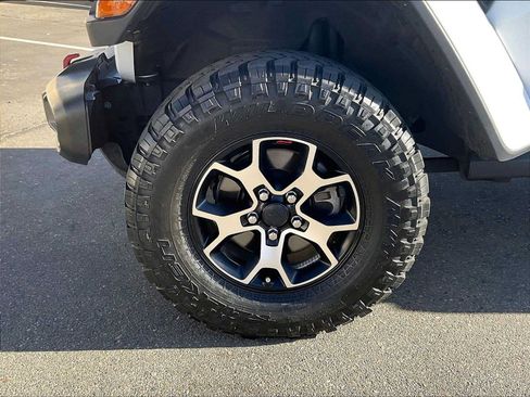 Used 2020 Jeep Wrangler Unlimited Rubicon AWD/4WD image 11