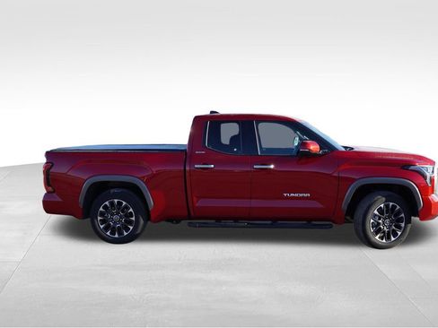 Used 2023 Toyota Tundra Limited image 3