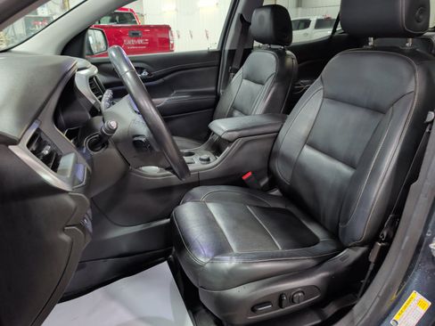 Used 2019 GMC Acadia SLT image 7