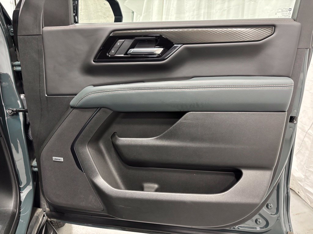 Used 2026 GMC Yukon XL AT4 AWD/4WD image 58