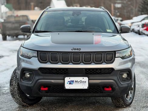 Used 2022 Jeep Compass Trailhawk w/ Trailhawk Convenience Group image 2