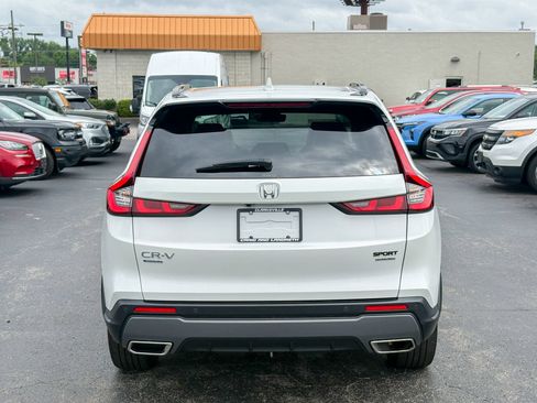 Used 2023 Honda CR-V Sport Touring image 14