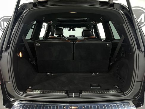 Used 2017 Mercedes-Benz GLS 550 4MATIC image 28