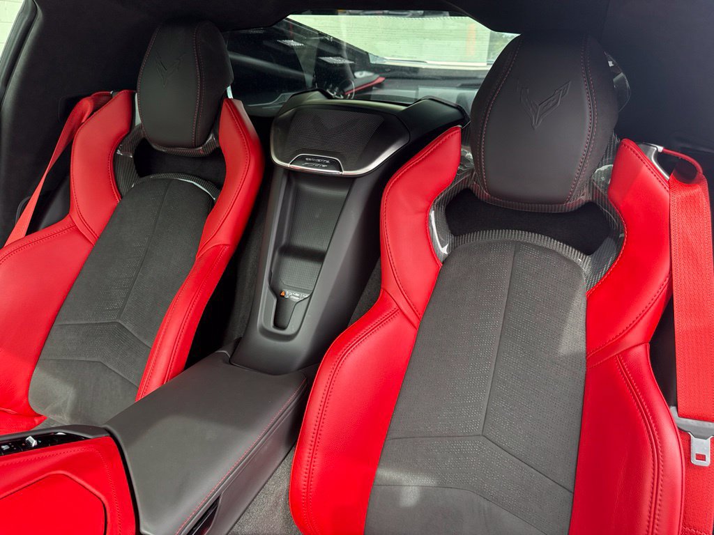 Used 2024 Chevrolet Corvette Z06 RWD image 22