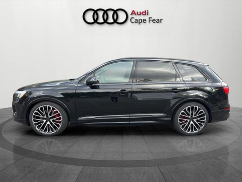 New 2026 Audi SQ7 Prestige AWD/4WD image 2
