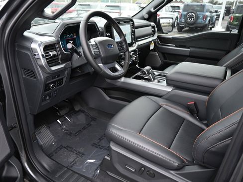 New 2025 Ford F150 Lariat w/ Equipment Group 501A Mid image 16