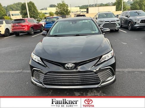Used 2023 Toyota Camry LE FWD image 21