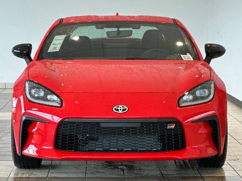 New 2026 Toyota GR86 Premium image 3