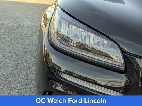 Used 2024 Lincoln Corsair FWD w/ Equipment Group 101A image 12