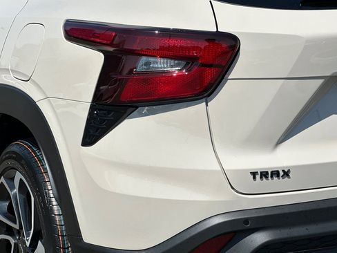 New 2026 Chevrolet Trax RS w/ Sunroof Package image 26