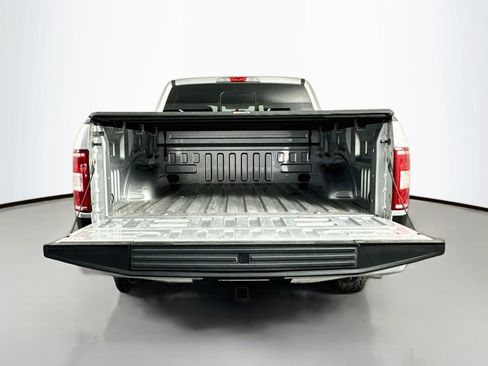 Used 2018 Ford F150 XLT w/ Equipment Group 302A Luxury AWD/4WD image 26