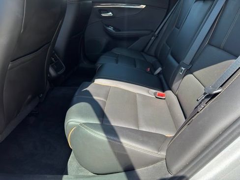 Used 2016 Chevrolet Impala LTZ FWD image 7