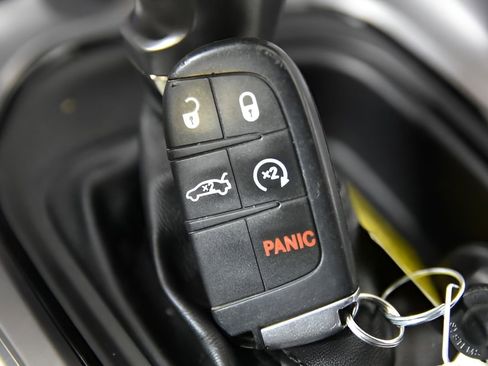 Used 2021 Dodge Challenger R/T Scat Pack RWD image 30