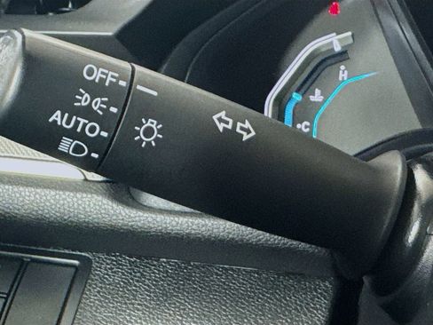 Used 2019 Honda Civic LX image 12