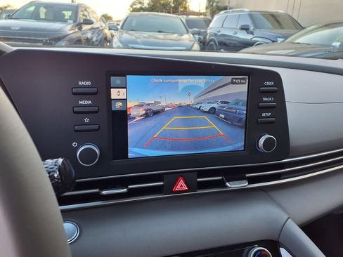 New 2026 Hyundai Elantra Sport FWD image 10