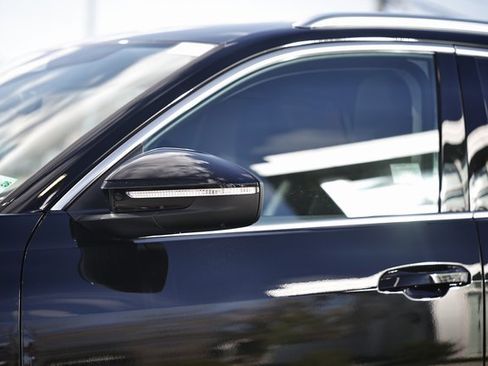 Certified 2025 Audi Q5 Premium Plus w/ Premium Plus image 11