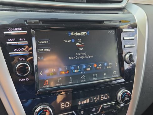 Used 2018 Nissan Murano Platinum FWD image 19