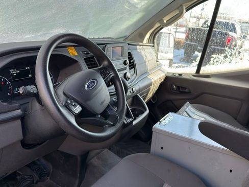Used 2023 Ford Transit 250 Low Roof image 8
