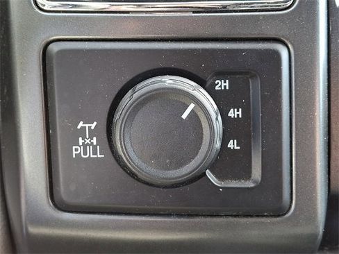 Used 2021 Ford F250 XLT w/ XLT Premium Package image 23