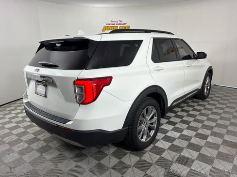 Used 2022 Ford Explorer XLT w/ Equipment Group 202A RWD image 6