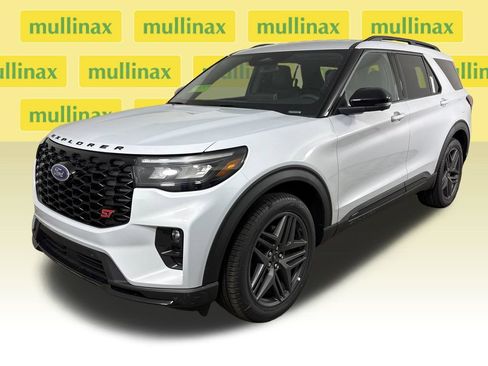 New 2026 Ford Explorer ST RWD image 15