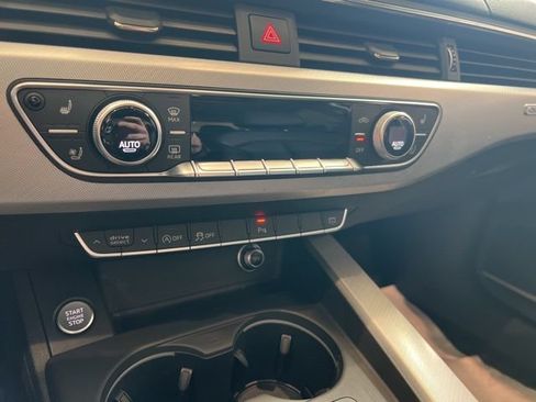 Used 2017 Audi A4 2.0T Prestige AWD/4WD image 31