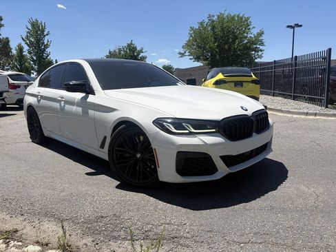 Used 2022 BMW M550i xDrive w/ Executive Package AWD/4WD image 1